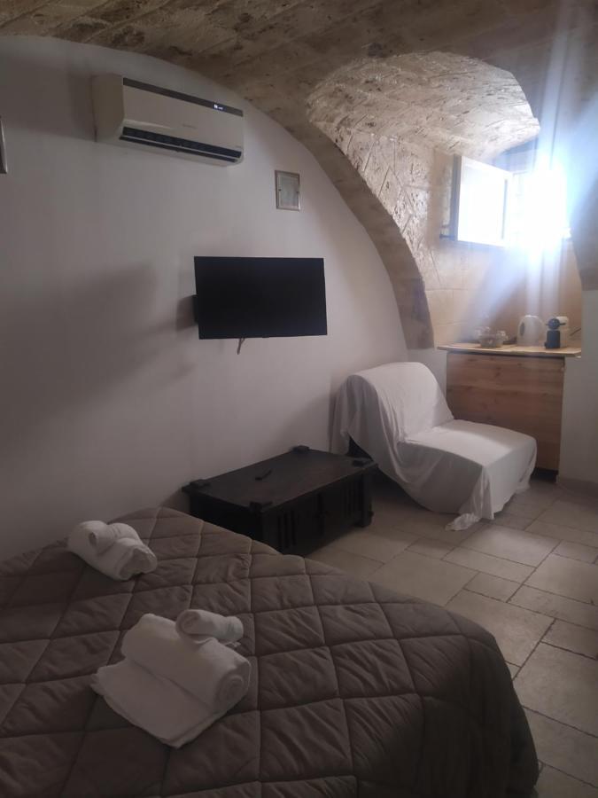 Hotel Abbazia Degli Svevi self check in Bari Exterior foto