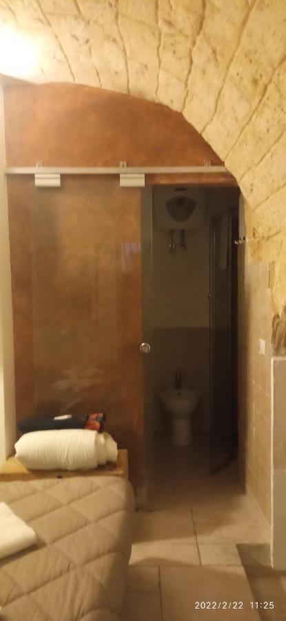Hotel Abbazia Degli Svevi self check in Bari Exterior foto